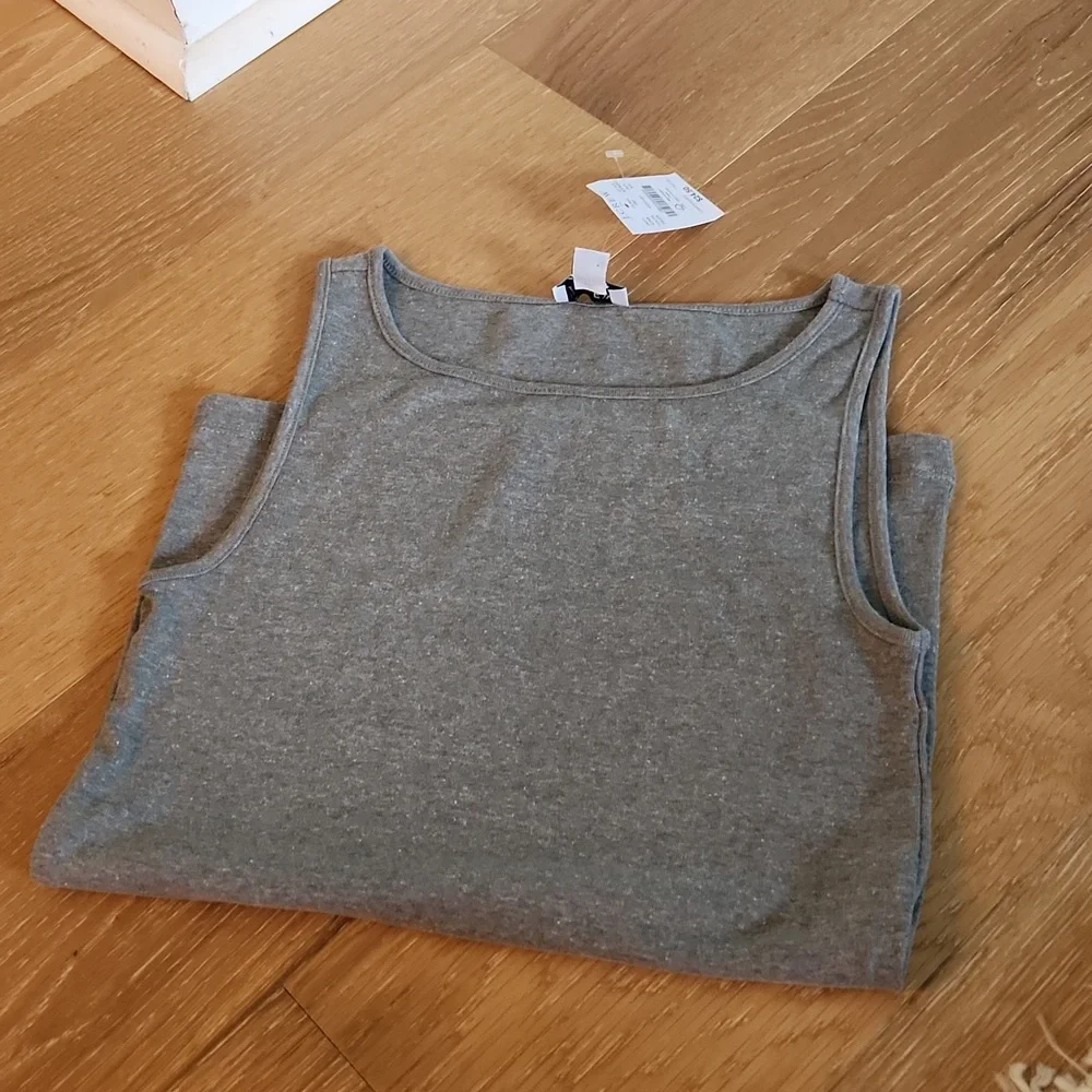 top - Picture 3 of 3